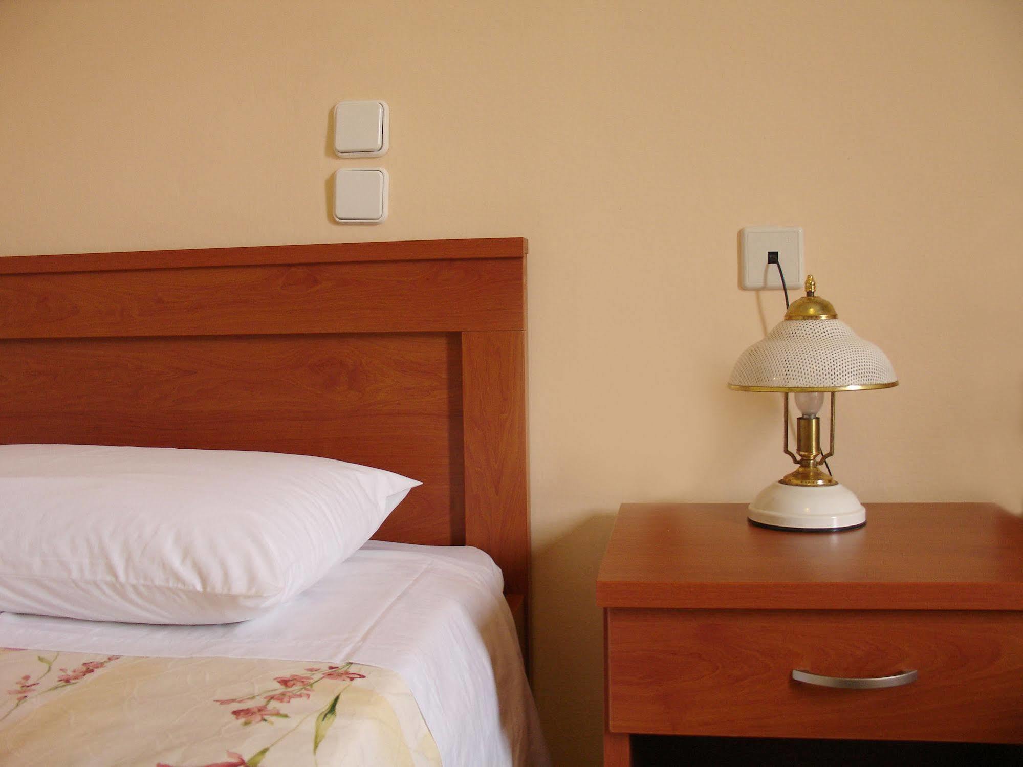 Hotel Kronio Olimpia Habitación foto